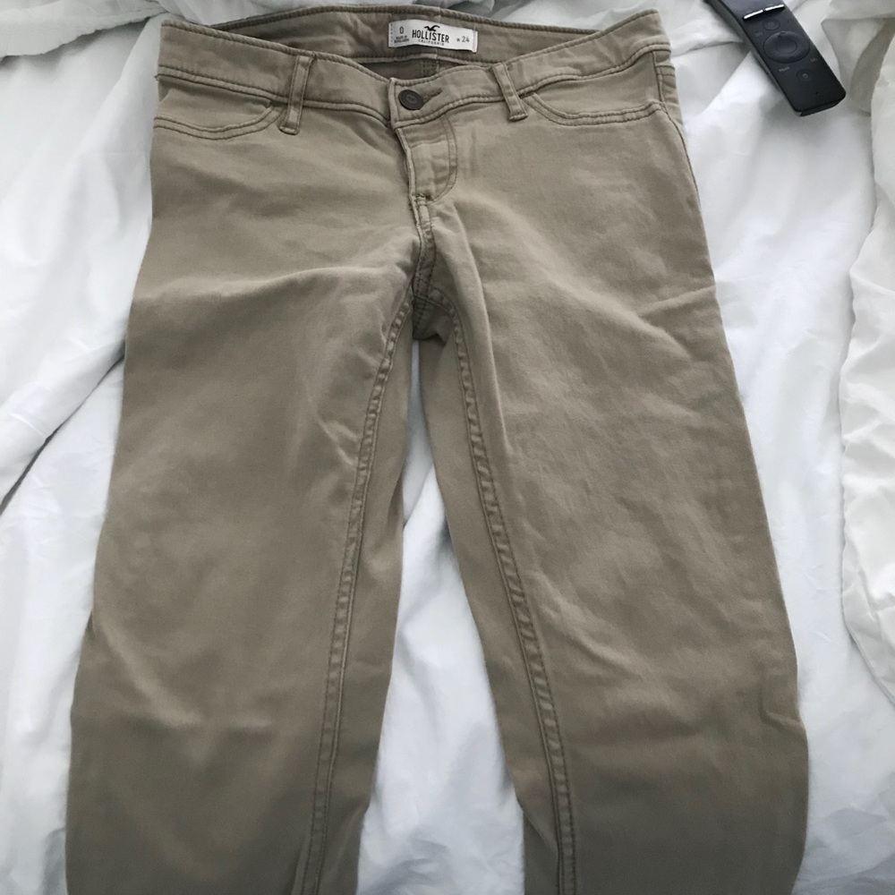 Skinny beish pants